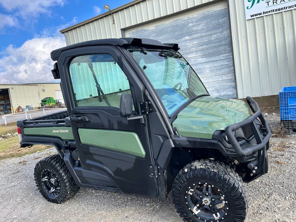 John Deere XUV835R