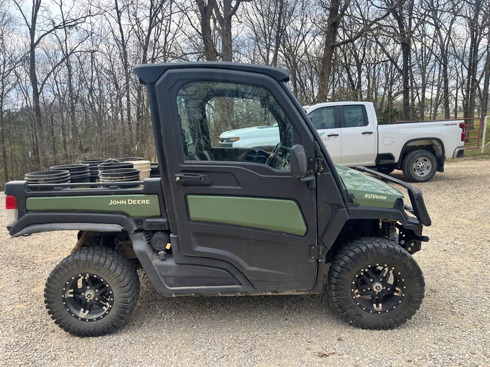 John Deere XUV835R