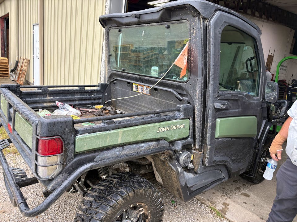 John Deere XUV835R