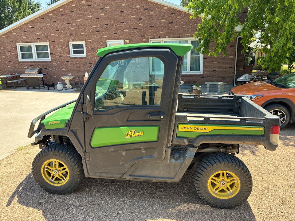 John Deere XUV835R