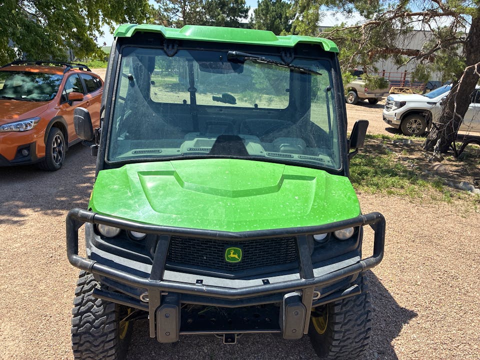 John Deere XUV835R