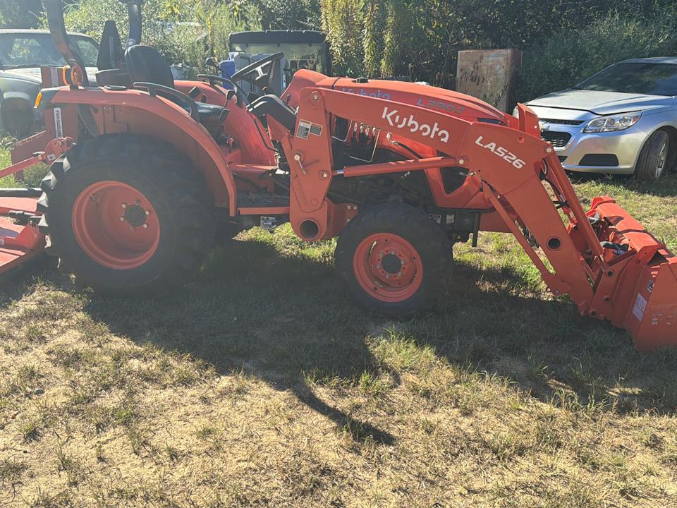 Kubota L3902DT