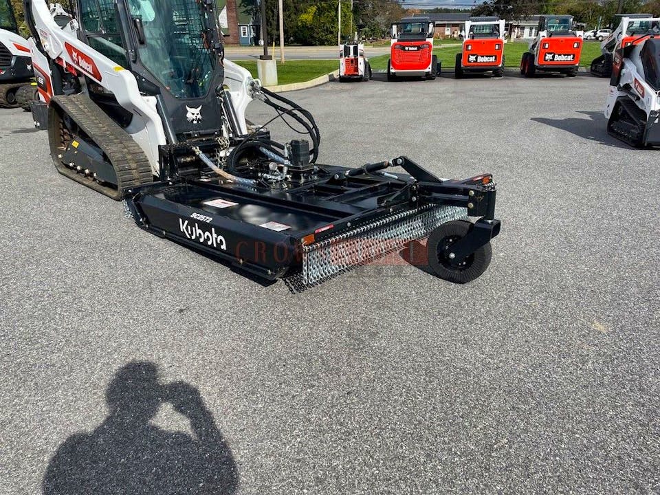 Kubota SC2572