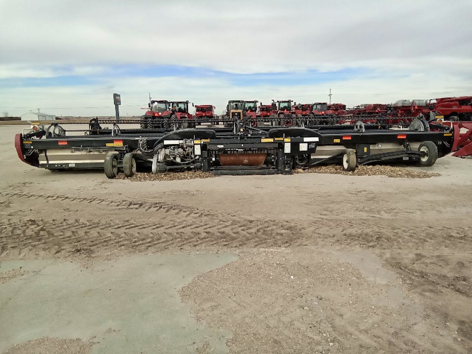 MACDON FD240