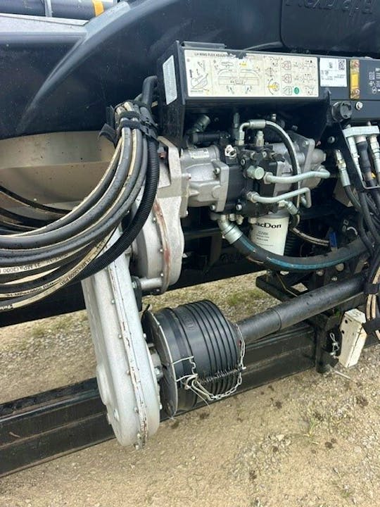 MacDon FD230