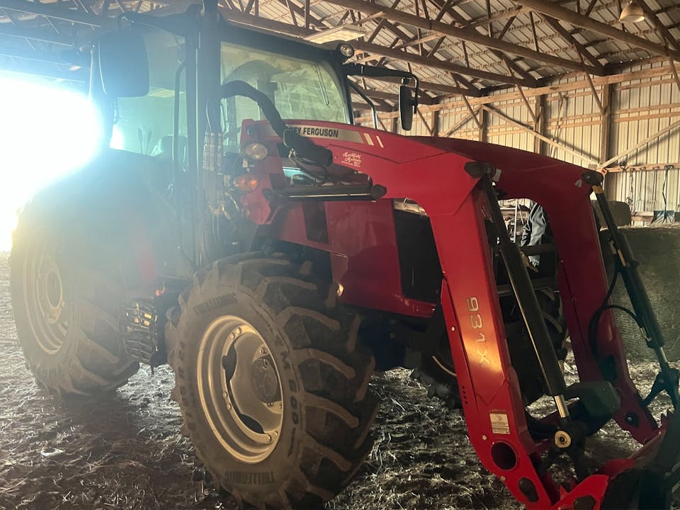 Massey Ferguson 4710