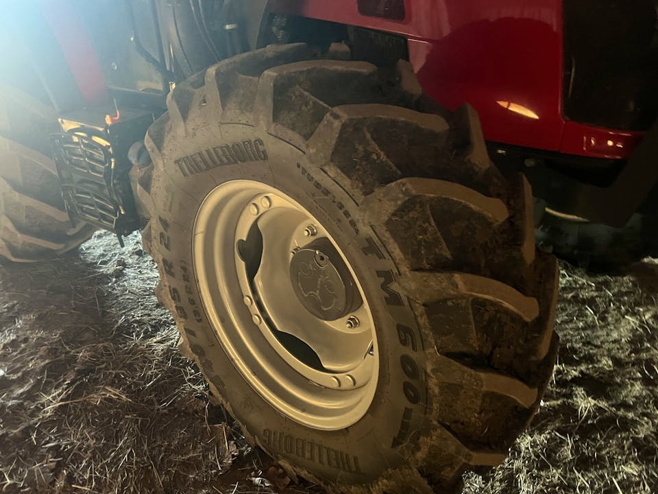 Massey Ferguson 4710
