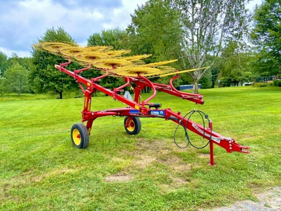 New Holland PROCART 1022