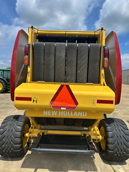 New Holland ROLLBELT 450 SILAGE