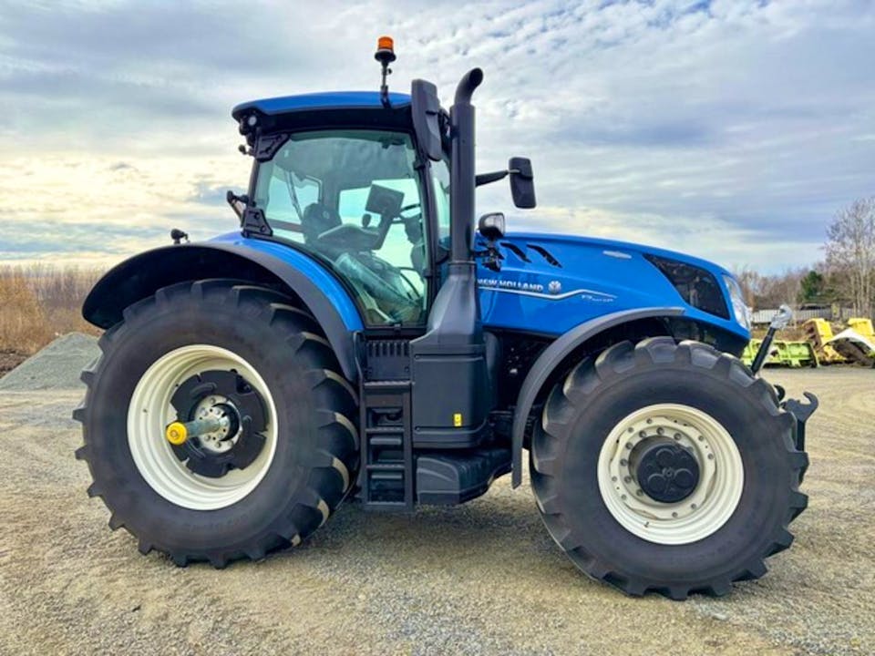 New Holland T7.340
