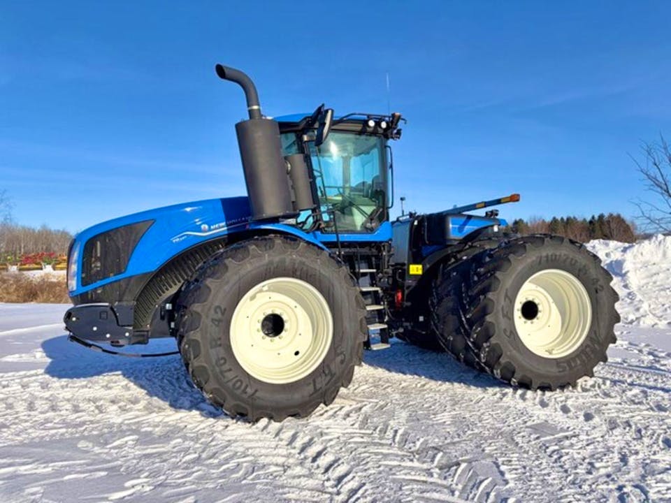 New Holland T9.520