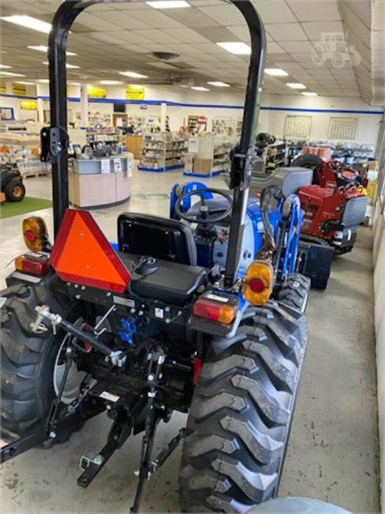 New Holland WORKMASTER 35
