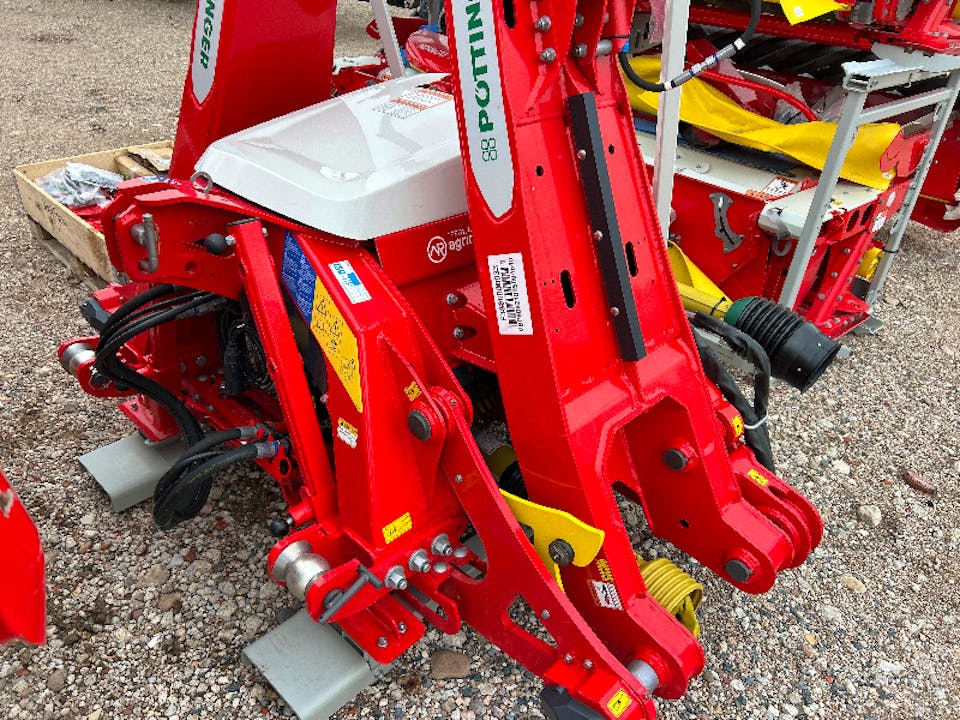 POTTINGER NOVACAT V10