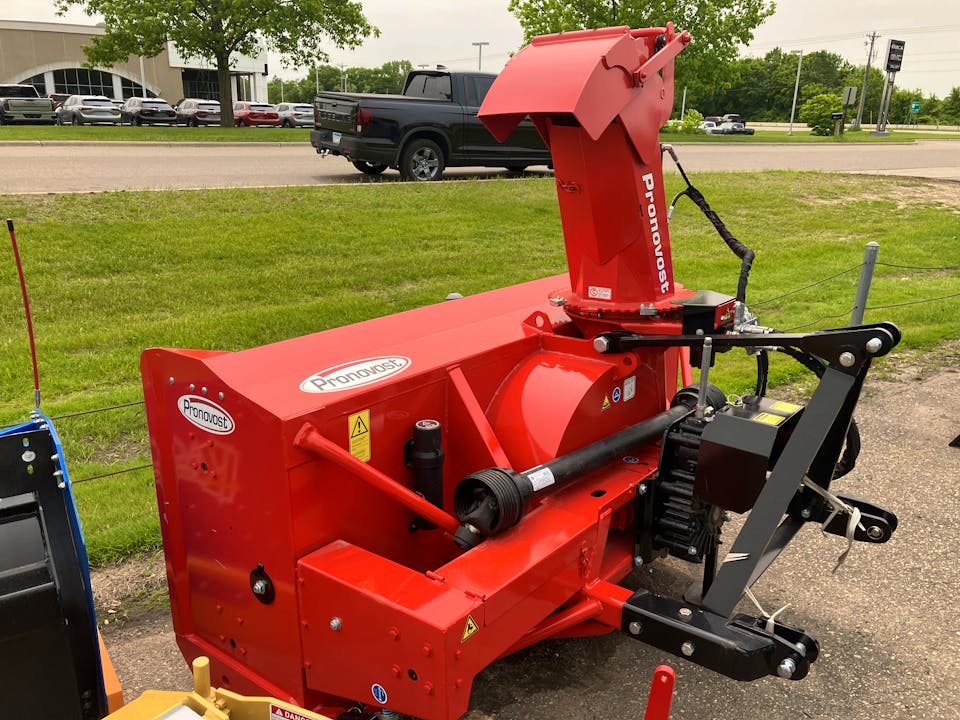 Pronovost P-922 DUAL AUGER 5M/6M Snowblower