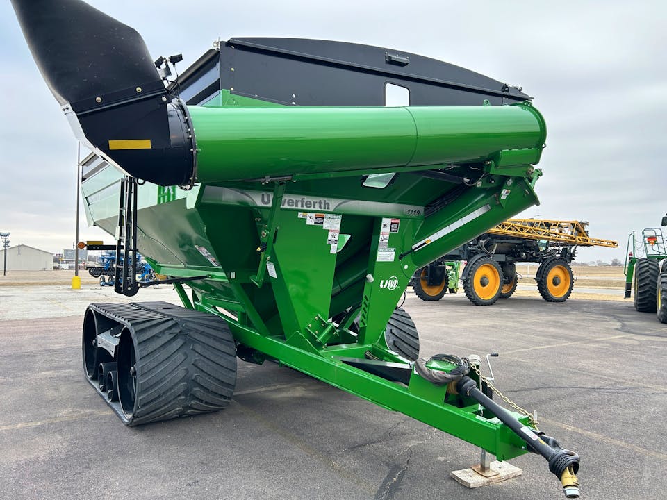 Unverferth 1119 TRACK