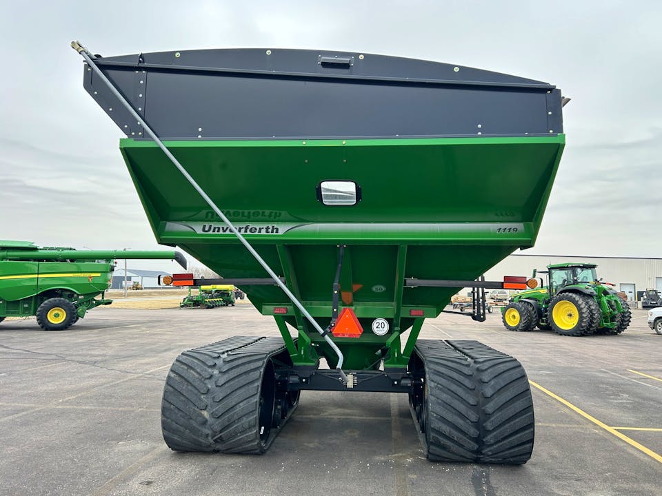 Unverferth 1119 TRACK