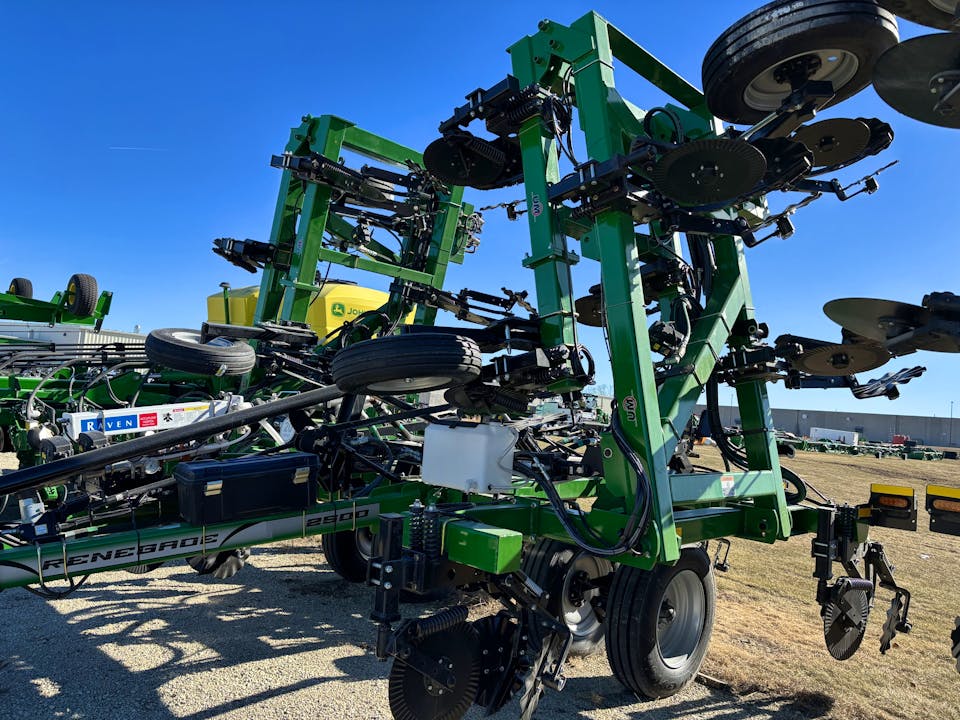 Unverferth 2500 19R30