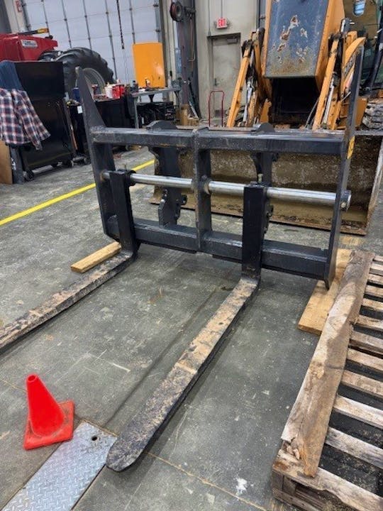 WERK BRAU 72IN WHEEL LOADER