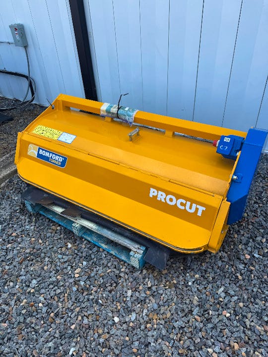 BOMFORD 1500PC FLAIL