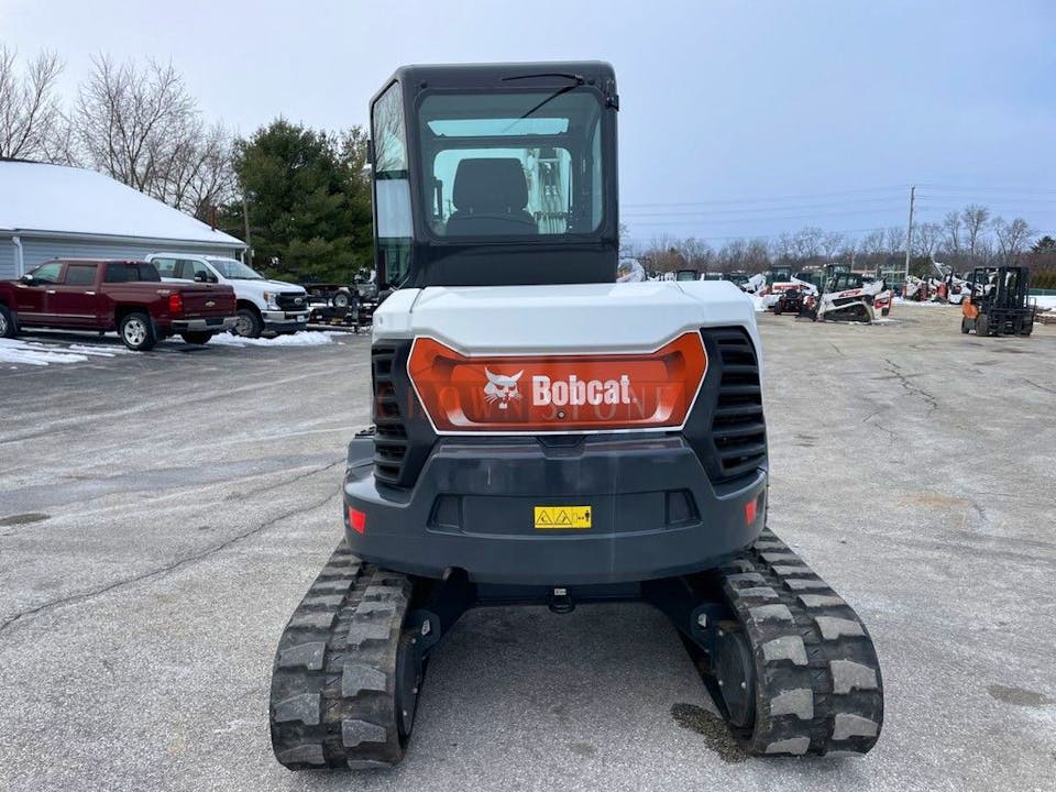 Bobcat E55 R2