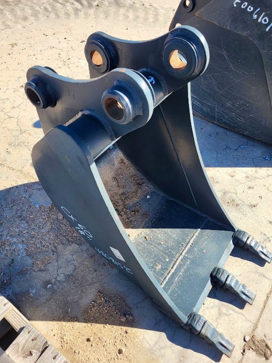 Case 18IN MINI EXCAVATOR