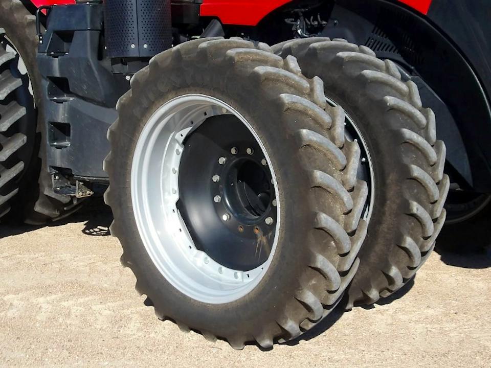 Case 325CVT