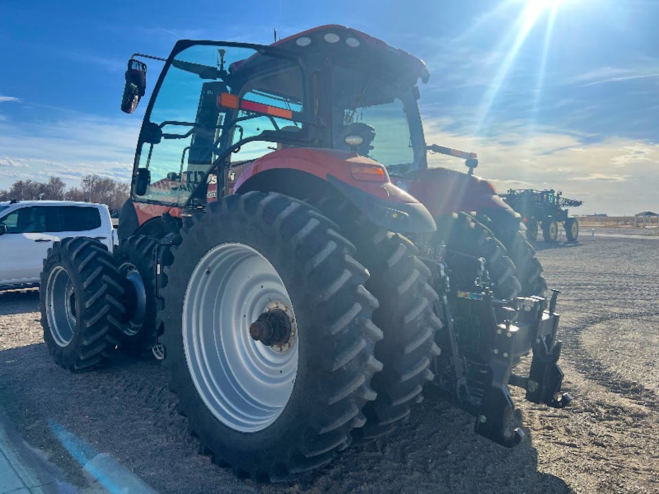Case 355 CVT