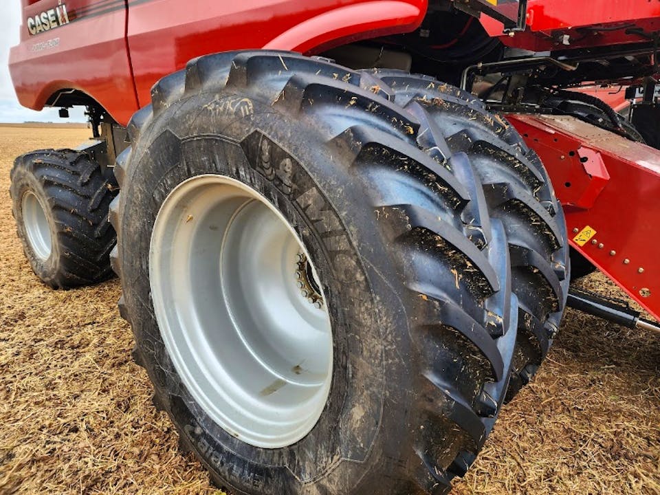 CASE IH 8260