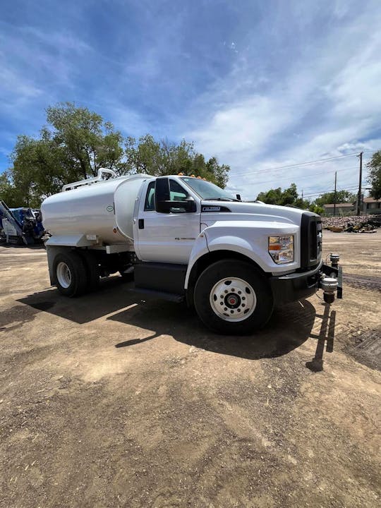 Ford F750