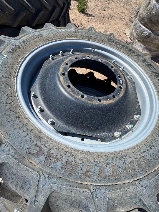 GRAHAM GOODYEAR 380/80R38