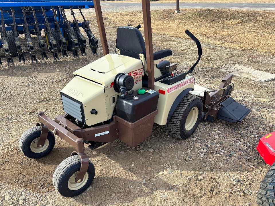 GRASSHOPPER 725DT6