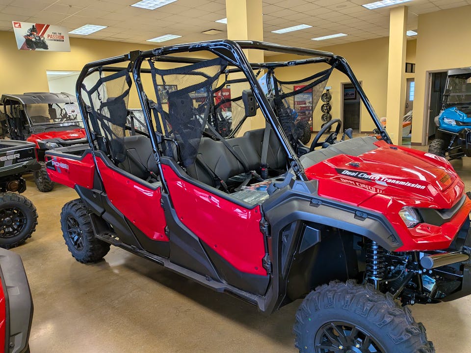 Honda SXS10M6DS RED PIONEER