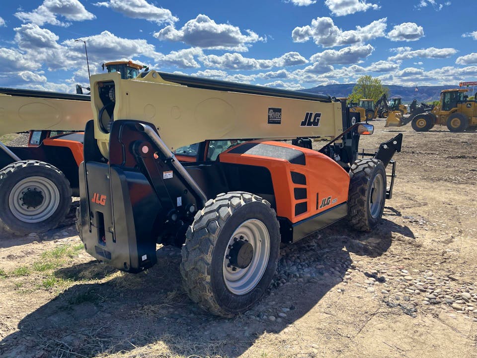 JLG 1255