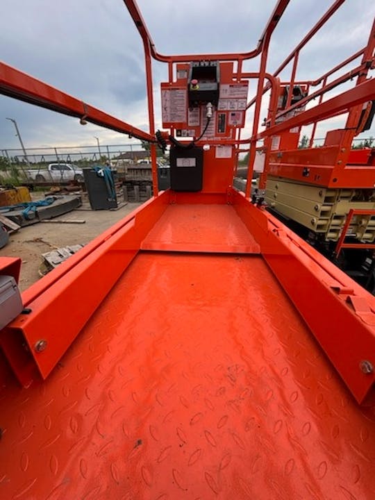 JLG INDUSTRIES 1930ES