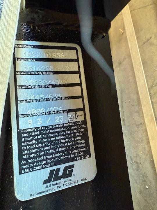 JLG INDUSTRIES 60 SIDE TILT CARRIAGE