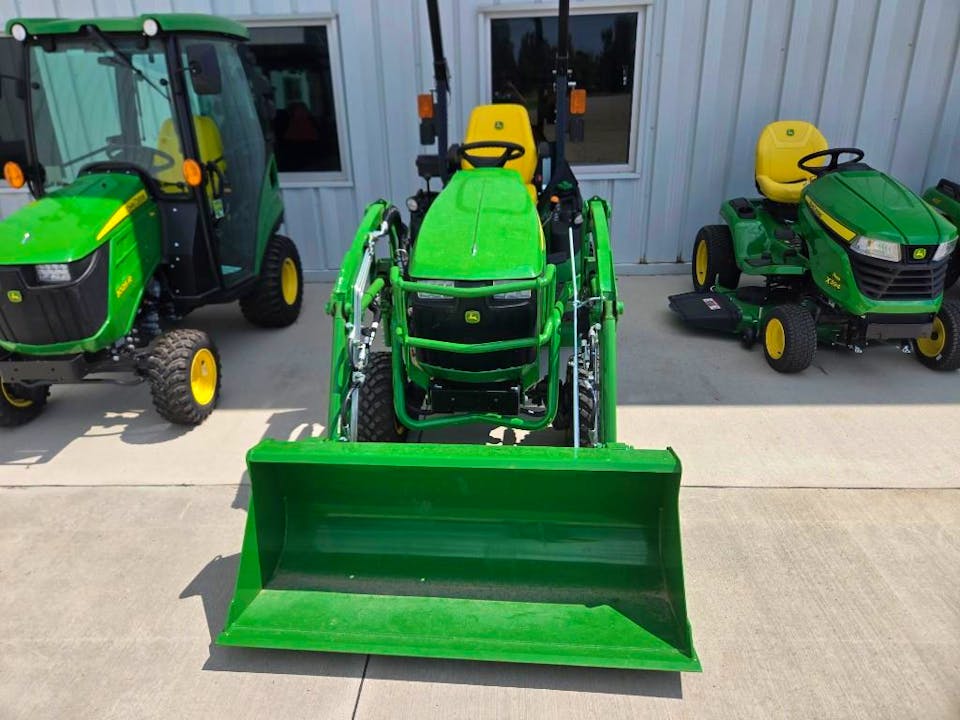 John Deere 1025R