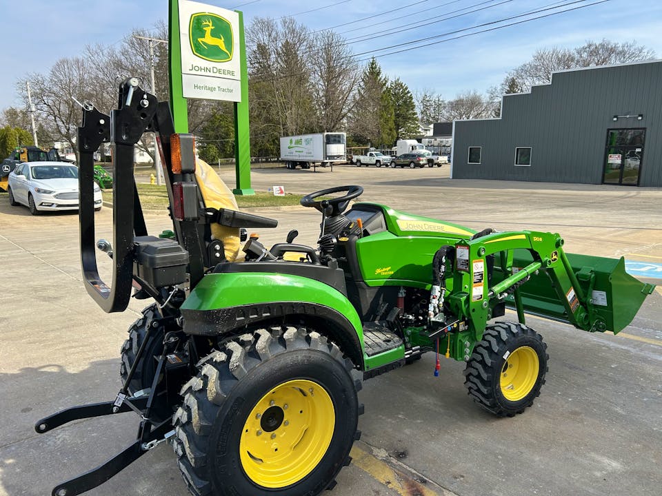 John Deere 2025R