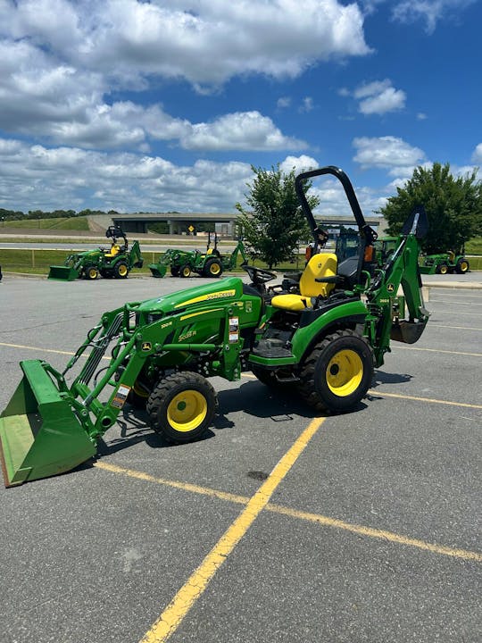 John Deere 2025R