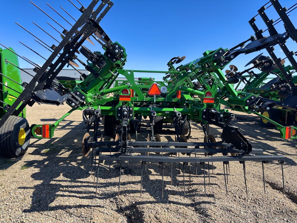 John Deere 2730