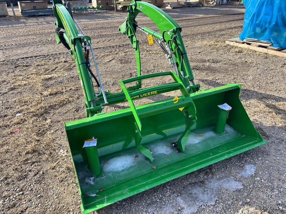 John Deere 320R LOADER