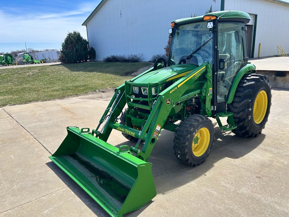 John Deere 4066R