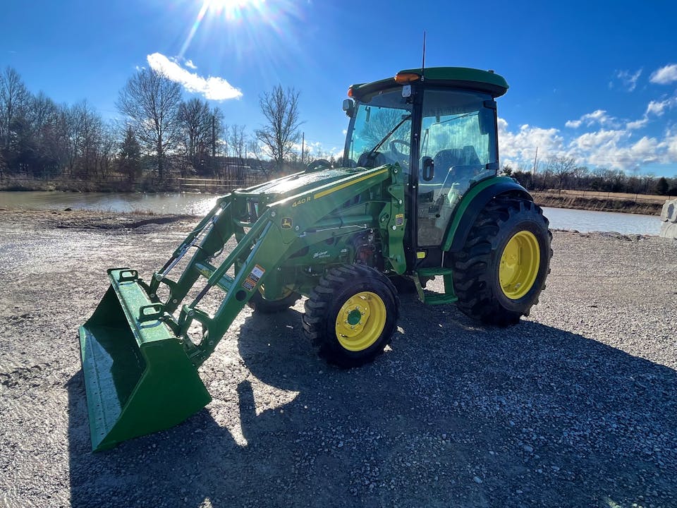 John Deere 4066R