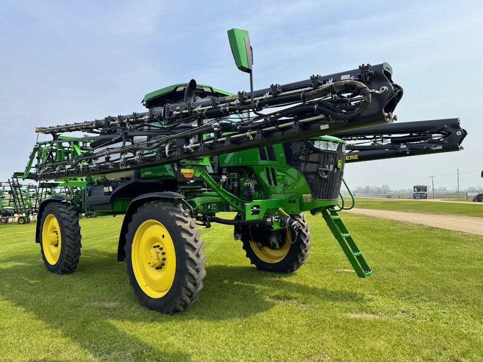 John Deere 412R
