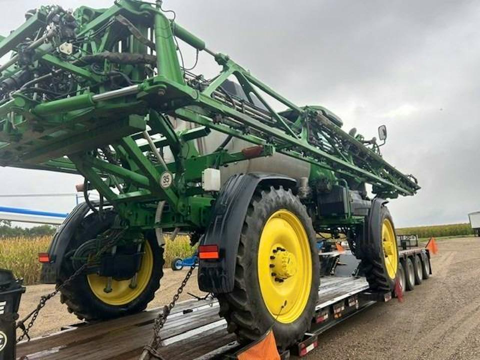 John Deere 412R