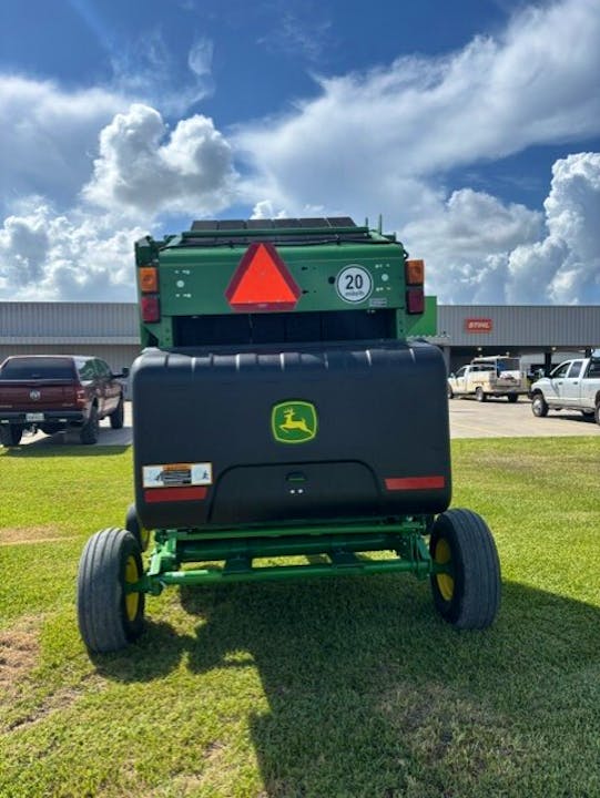 John Deere 451E