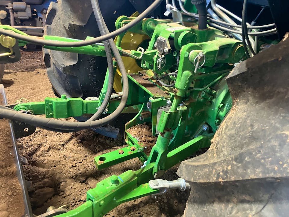 John Deere 5090E