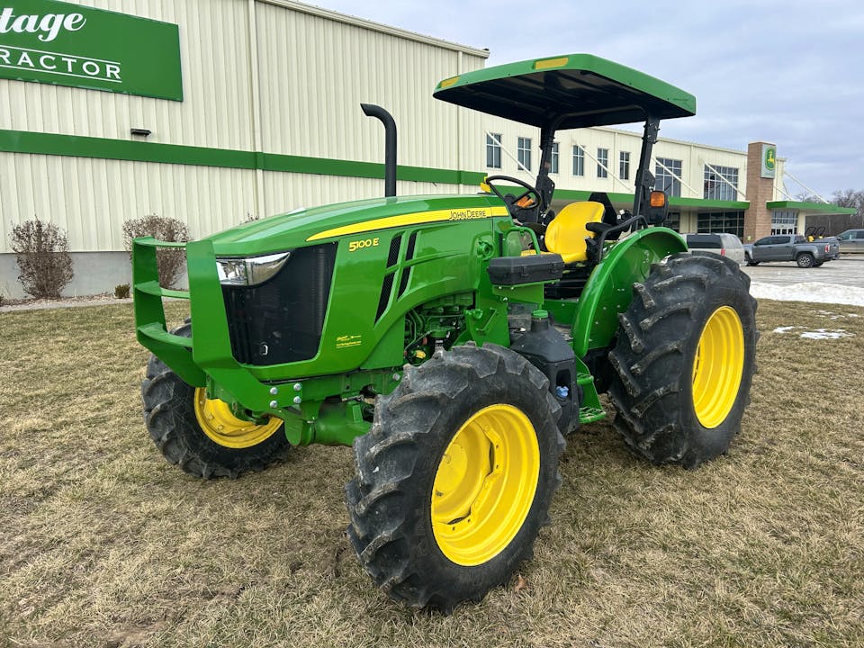 John Deere 5100E