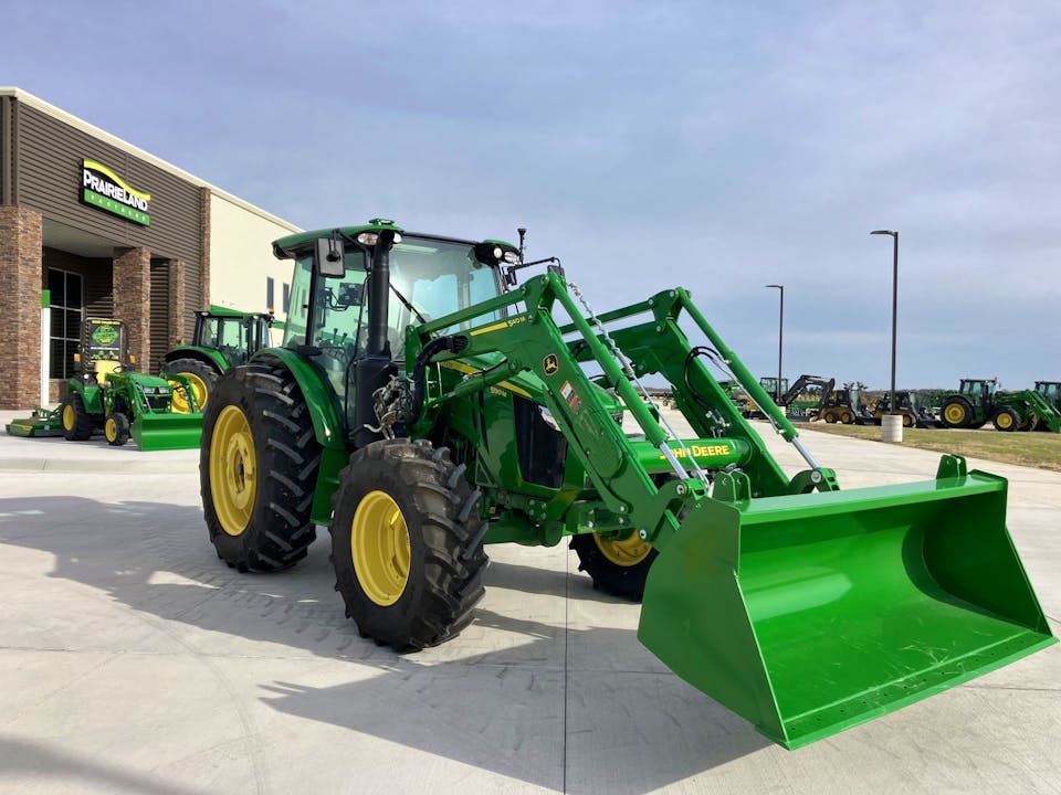 John Deere 5130M