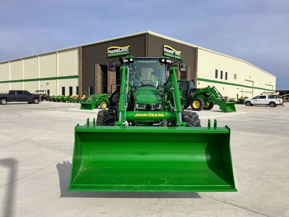 John Deere 5130M