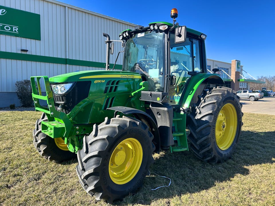 John Deere 6130M